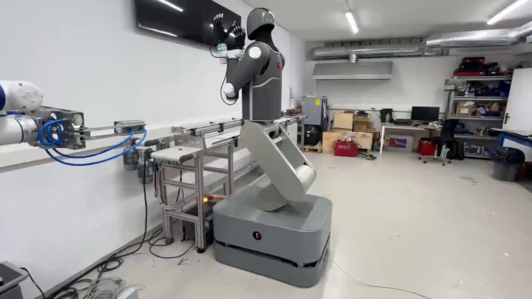 MARK One, le premier humanoïde industriel grec, fait ses débuts à l&rsquo;Automation Expo d&rsquo;Athènes