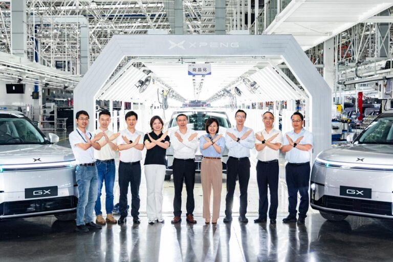 Robotaxi XPENG GX produit en serie a Guangzhou Mai 2026