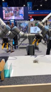 Le robot GEN-1 de Generalist AI plie des cartons déformés et se corrige tout seul quand il échoue