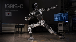 IGRIS-C, le premier humanoïde 100 % coréen, réussit un backflip et débute ses essais en usine