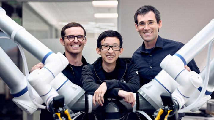 Bras robotique utilisé par Generalist pour entraîner ses modèles d’IA