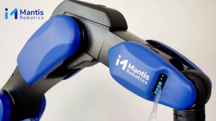 Le robot industriel Mantis MR-1 en fonctionnement sans barrière