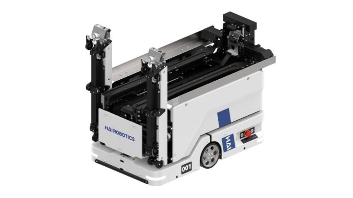 Robot HaiClimber circulant dans un système de stockage HaiPick Climb