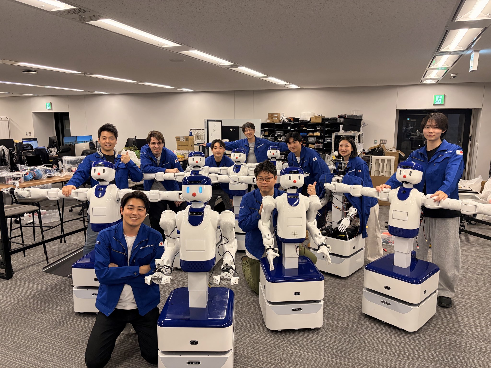 Plusieurs humanoïdes D1 de ZEALS en cours de production au Japon