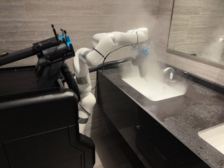 Hivebotics lève 6 millions de dollars pour industrialiser son robot de nettoyage Abluo