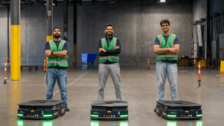 Robot mobile utilisé par Destro AI dans un entrepôt logistique