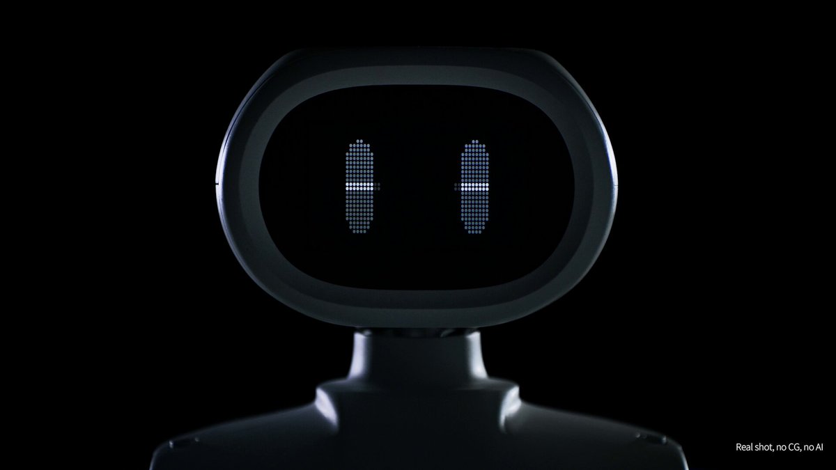 Le robot humanoïde RP1 de RoboParty présenté debout dans la vidéo officielle