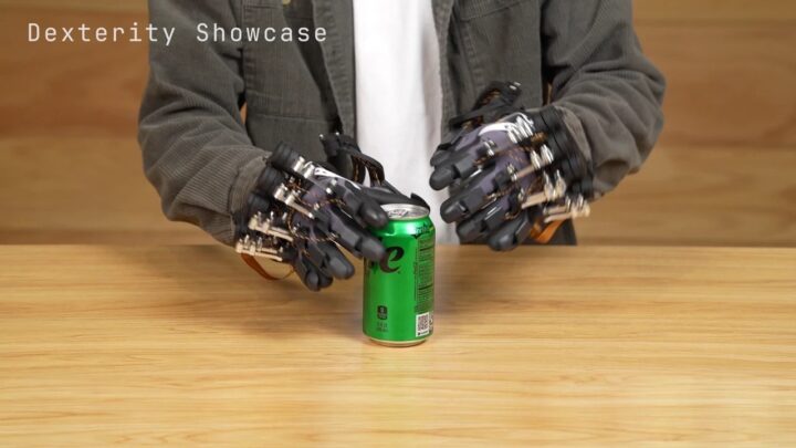 Gants de collecte de données S1 conçus par Origami Robotics