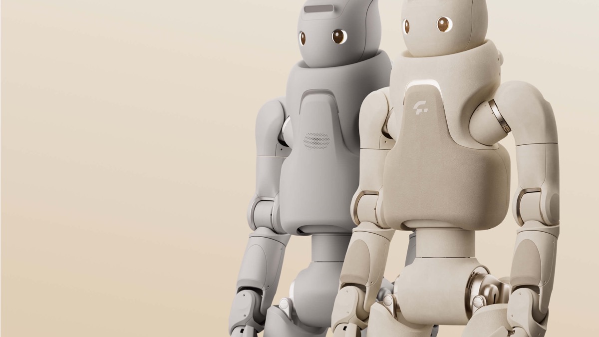 Deux robots humanoïdes GR-3 de Fourier Intelligence