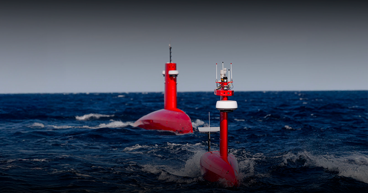 Plusieurs drones de surface autonomes de la gamme DriX d’Exail en mer