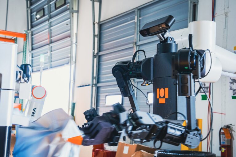 Ultra lève 50 millions de dollars pour ses robots d’entrepôt